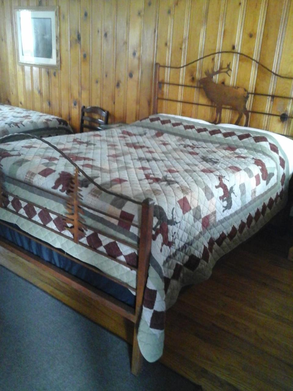 River Bend Motel Llc Spray Esterno foto
